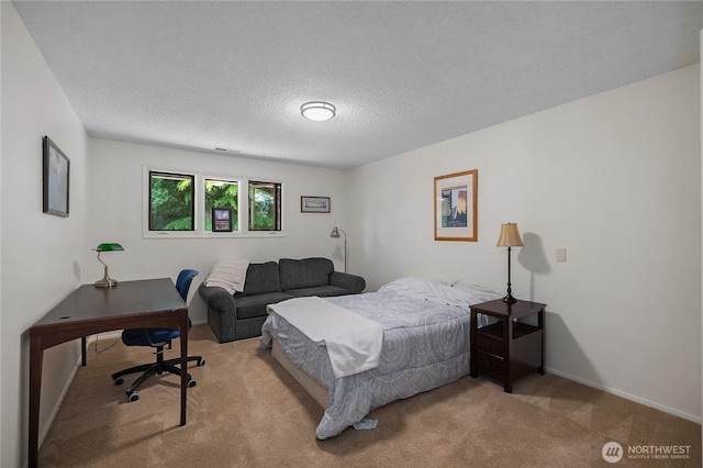 2711 Grampin Ct SE, Olympia, WA 98501 - bedroom featuring carpet, a textured ceiling, an office area, and baseboards