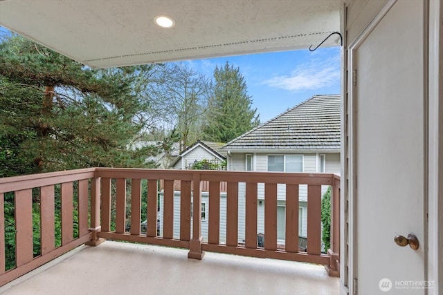 8221 53rd Ave W Unit G-27, Mukilteo, WA 98275 - view of balcony