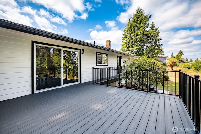 36720 55th Ave S, Auburn, WA 98001 - view of wooden terrace
