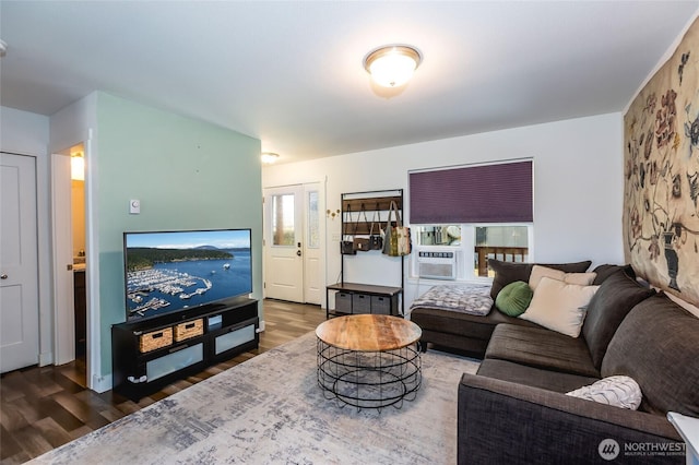 585 Finnegan Rdg, Friday Harbor, WA 98250 - living area featuring wood finished floors
