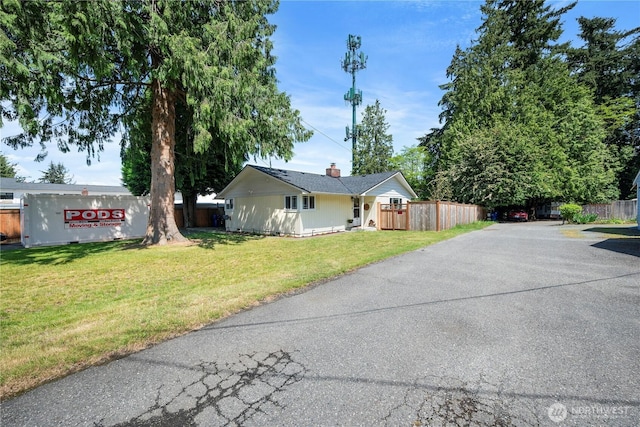 6901 Columbia Ct, Everett, WA 98203 - view of ranch-style house