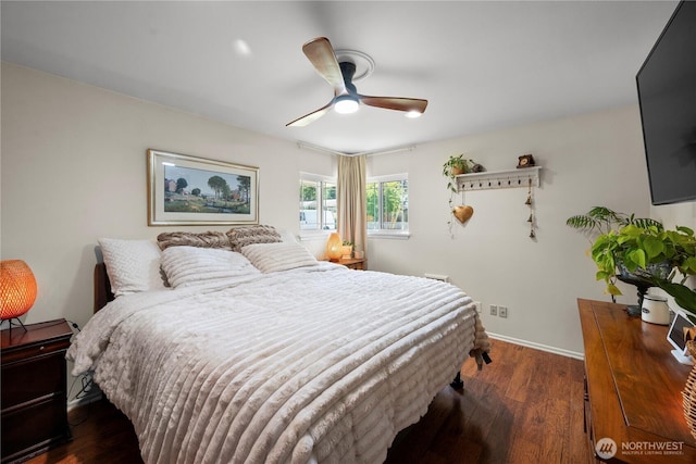 6901 Columbia Ct, Everett, WA 98203 - bedroom featuring wood finished floors, a ceiling fan, and baseboards
