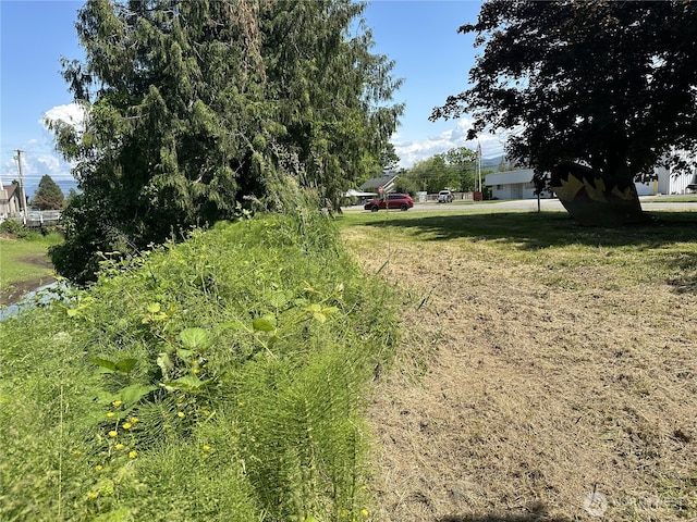 124 Columbia St, Sumas, WA 98295