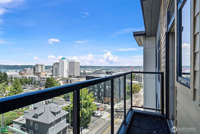 1501 Tacoma Ave S Unit 404, Tacoma, WA 98402 - balcony with a view of city