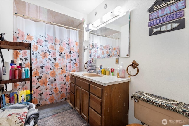 354 Farallone Ave, Fircrest, WA 98466 - full bathroom with vanity, toilet, and a shower with curtain