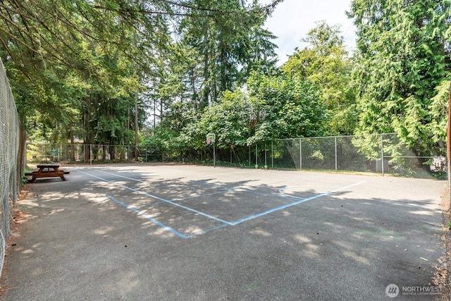 4601 SW 320th St Unit K4, Federal Way, WA 98023 - view of tennis court with community basketball court