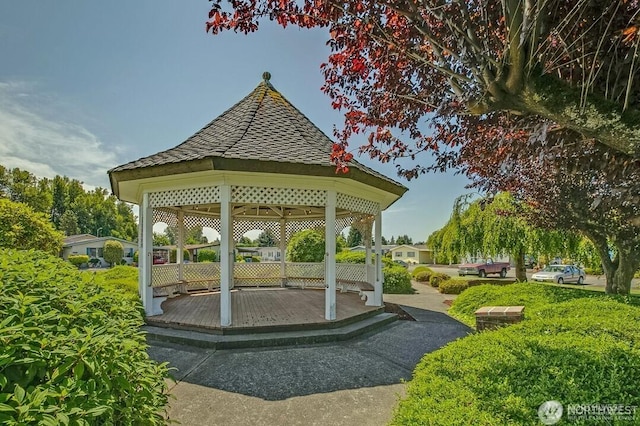 1402 22nd St NE Unit 515, Auburn, WA 98002 - view of property's community with a gazebo