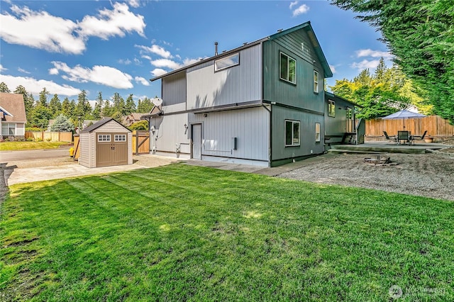 32116 Sunny Ln, Black Diamond, WA 98010 - back of property with a patio
