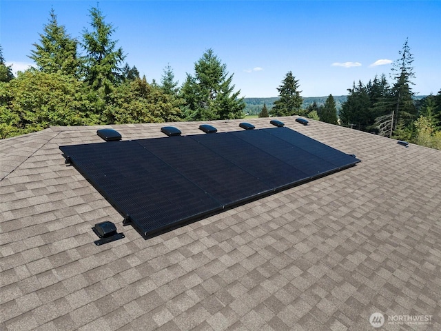 9645 7th Ave SE, Lacey, WA 98513 - exterior view of a shingled roof