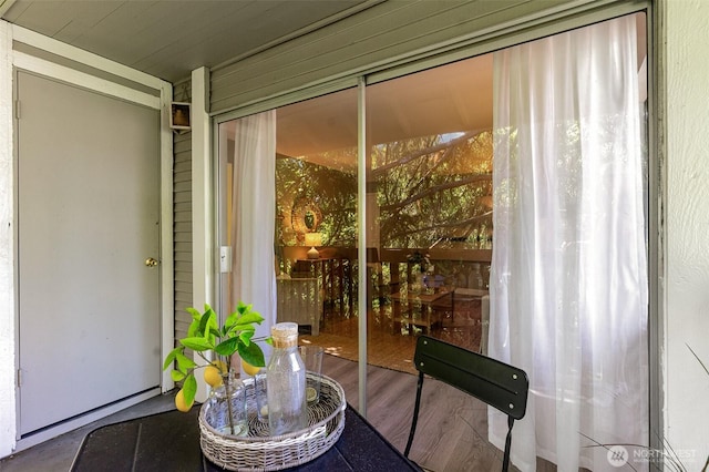 17109 NE 45th St Unit 36, Redmond, WA 98052 - view of sunroom / solarium