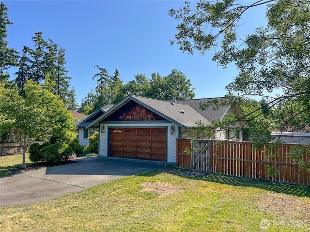 1304 Rosecrans St, Port Townsend, WA 98368 - ranch-style house featuring asphalt driveway and a garage