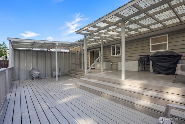 18312 73rd Ave W, Edmonds, WA 98026 - deck with a pergola