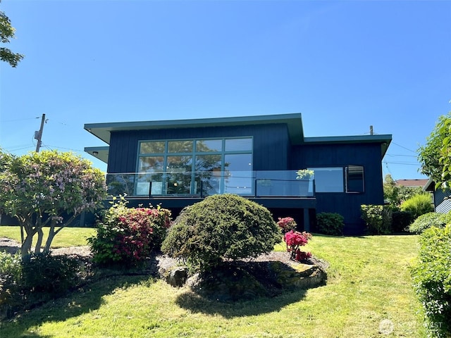 10846 Garden Pl S, Seattle, WA 98178 - photo 23