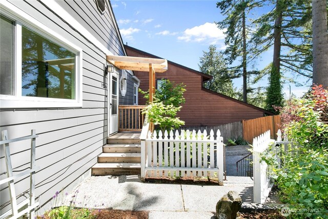 1536 NE 95th St, Seattle, WA 98115 - view of property exterior