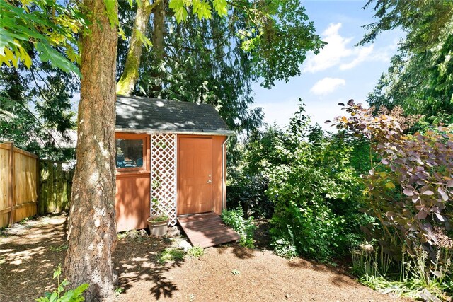 1536 NE 95th St, Seattle, WA 98115 - view of shed