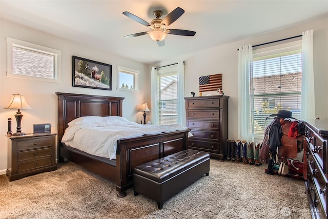 12911 NE 61st Ave, Vancouver, WA 98686 - bedroom featuring light carpet and a ceiling fan