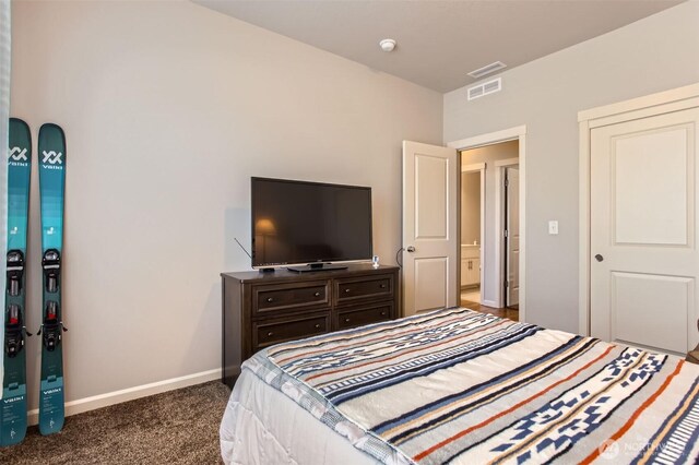 12911 NE 61st Ave, Vancouver, WA 98686 - bedroom with carpet floors and baseboards