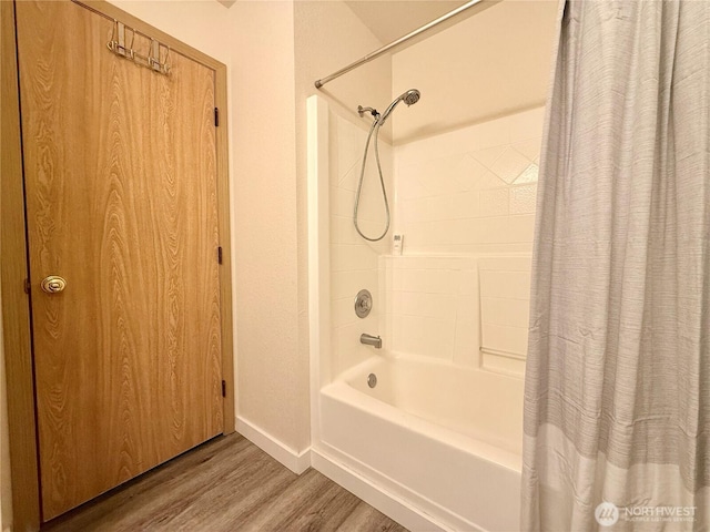 4304 Seville Dr SE, Lacey, WA 98503 - full bath with shower / bath combination with curtain, wood finished floors, and baseboards