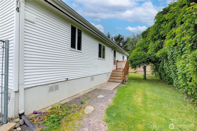 2614 48th Ave, Longview, WA 98632 - view of side of home featuring crawl space and a lawn