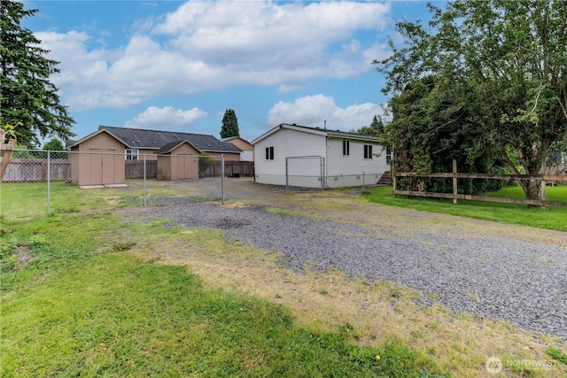 2614 48th Ave, Longview, WA 98632 - view of yard