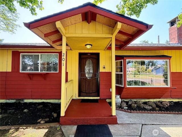 201 Montana St S, Rainier, WA 98576 - photo 2