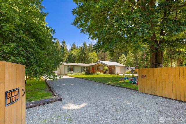 16605 259th Avenue Ct E, Buckley, WA 98321 - ranch-style house featuring driveway