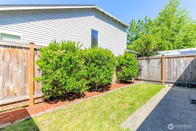28209 241st Ave SE, Maple Valley, WA 98038 - view of yard