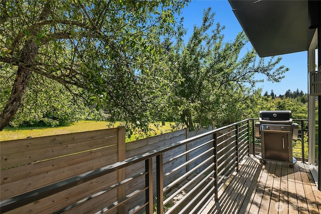 10227 26th Ave SW, Seattle, WA 98146 - deck featuring a grill
