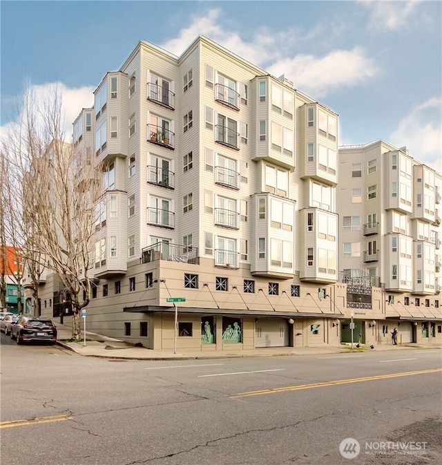 3028 Western Ave Unit 114, Seattle, WA 98121 - view of apartment building / complex
