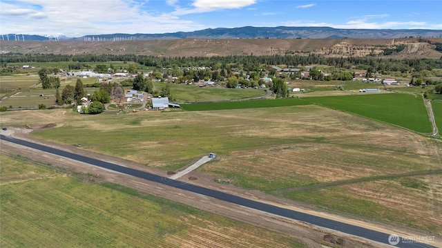 781 Thorp Landing Ln, Thorp, WA 98946