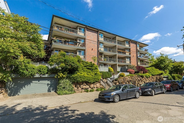 732 11th Ave E Unit 202, Seattle, WA 98102 - view of apartment building / complex
