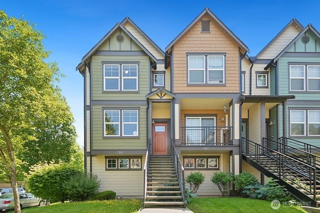 7121 Shinkle Pl SW, Seattle, WA 98106 - view of front of house featuring stairway