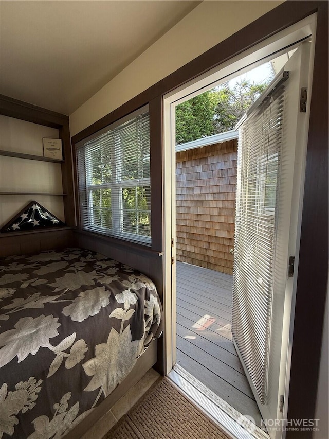 115 15th St SW, Long Beach, WA 98631 - bedroom with access to exterior