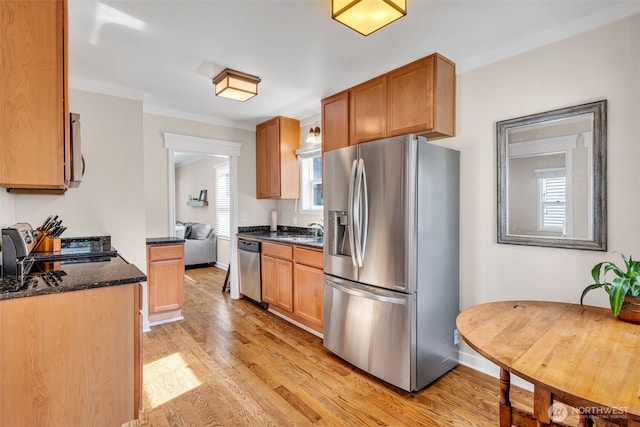 330 NE 55th St, Seattle, WA 98105 - photo 14