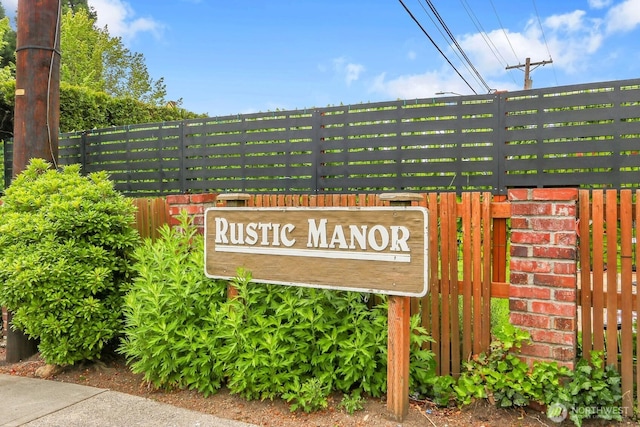 21120 77th Pl W Unit 104, Edmonds, WA 98026 - view of community / neighborhood sign