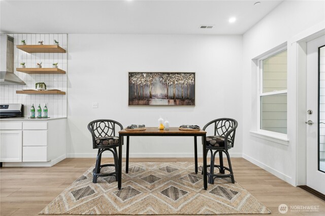 189 Countryman Dr, Monroe, WA 98272 - office featuring light wood-style flooring, recessed lighting, and baseboards
