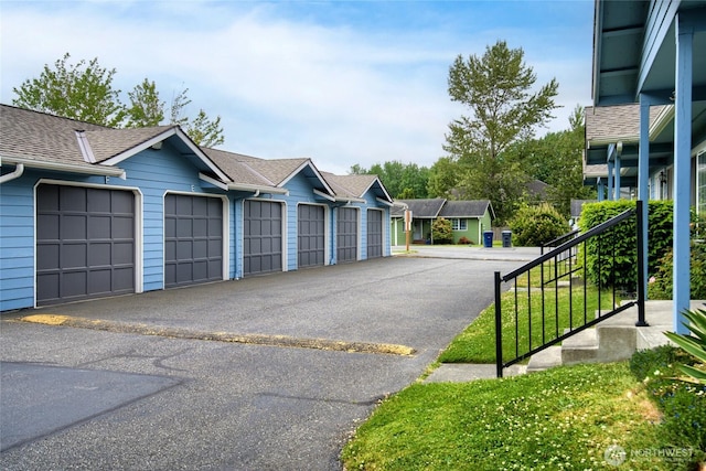 811 S Laventure Rd Unit C, Mount Vernon, WA 98274 - view of road featuring community garages