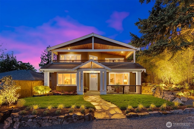 506 13th Ave W, Kirkland, WA 98033 - view of front of house featuring a balcony and covered porch