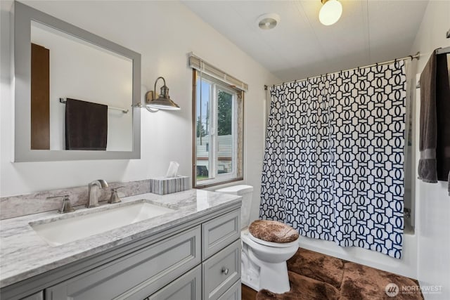 35605 158th St SE, Sultan, WA 98294 - full bath featuring vanity, toilet, and shower / bathtub combination with curtain