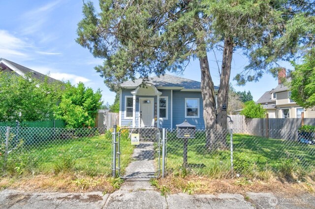 1015 N Pearl St, Centralia, WA 98531 - photo 23