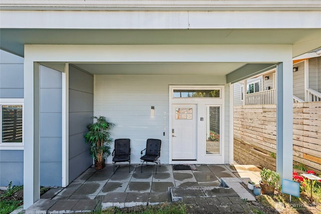 7724 16th Ave SW, Seattle, WA 98106 - entrance to property featuring a patio area