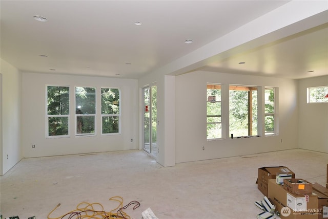 1103 Whidbey St, Bellingham, WA 98229 - unfurnished living room featuring recessed lighting