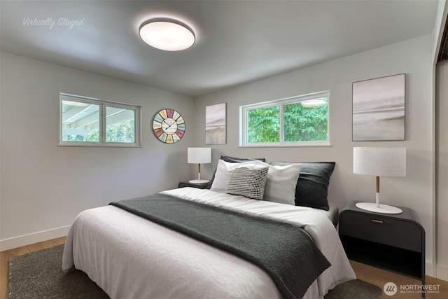 925 Front St S, Issaquah, WA 98027 - bedroom featuring baseboards and wood finished floors