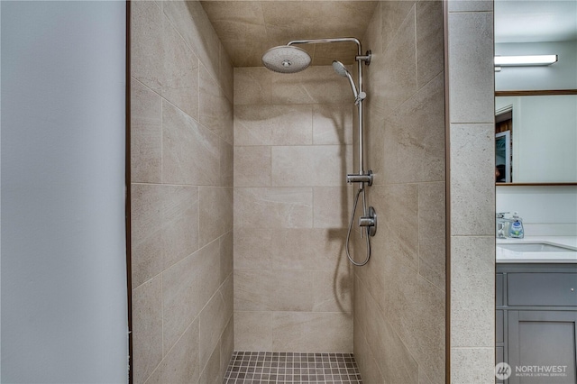925 Front St S, Issaquah, WA 98027 - bathroom featuring tiled shower and vanity