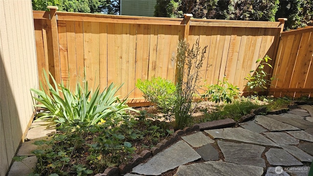 1314 N 182nd Pl, Shoreline, WA 98133 - view of yard