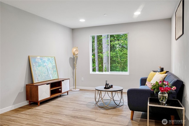 13421 Admiralty Way Unit A-2, Lynnwood, WA 98087 - living area featuring light wood-style flooring and recessed lighting