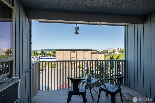 813 S 227th Pl Unit 5, Des Moines, WA 98198 - view of balcony