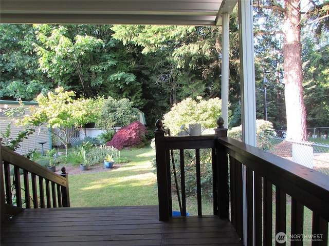 11622 Silver Lake Rd Unit 14, Everett, WA 98208 - view of wooden deck