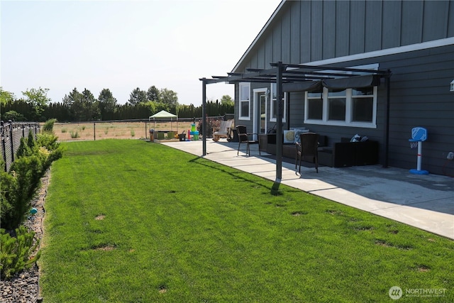 6354 Murray Way NE, Moses Lake, WA 98837 - view of yard featuring a pergola and a patio