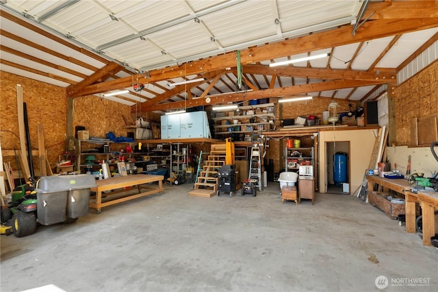 1902 Tellkamp Rd NE, Olympia, WA 98506 - garage with a workshop area